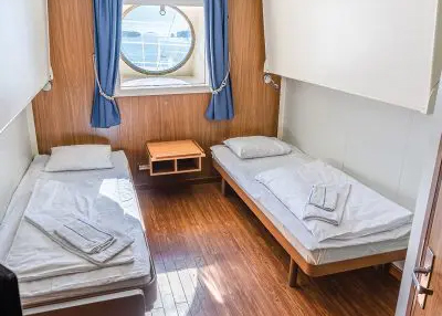 Außenkabine klein (10qm) belegt mit 2 Personen